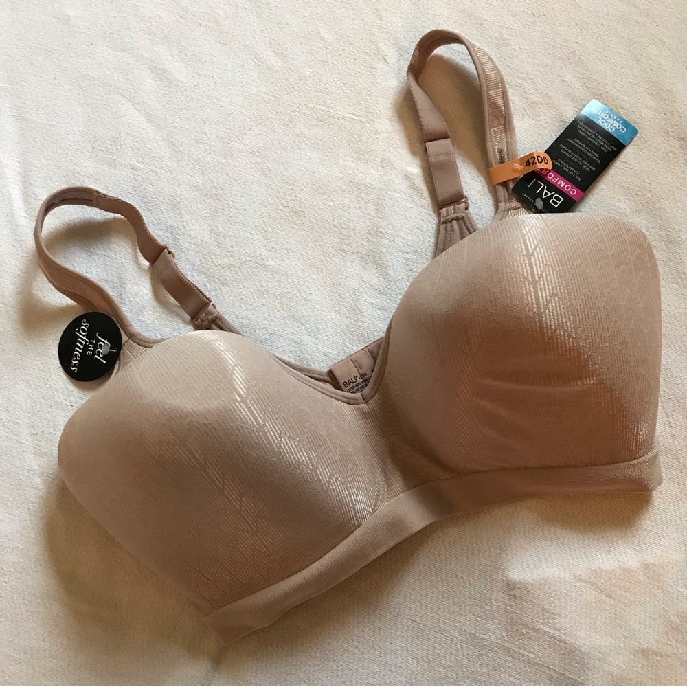 Bali Comfort Revolution wirefree bra 42DD full coverage wireless convertible NWT